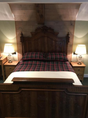 Hotels in Stratton-on-the-Fosse